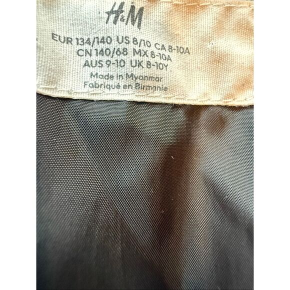 H&M Kids Padded Gilet Quilted Sleeveless Full Zip Puffer Vest Black Size 8-10 - Picture 7 of 8